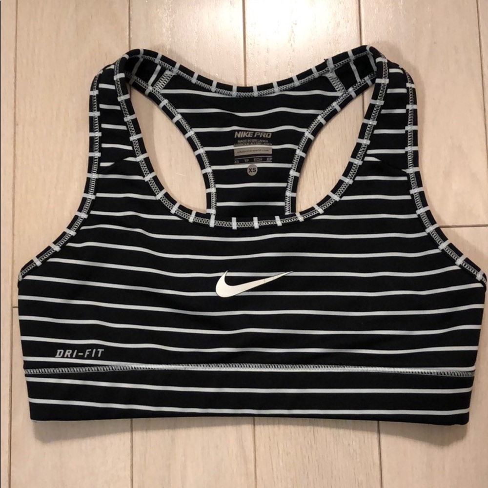 Nike dry-fit black and white stripe sports bra